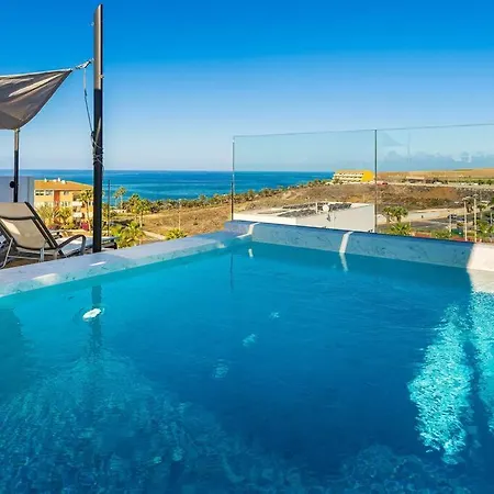 Green House - Modern In Tenerife, Spain.
