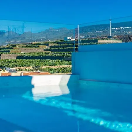 Green House - Modern In Tenerife, Spain. 기아데이소라